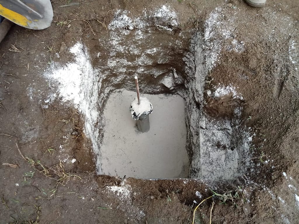 agregado de insumos en pozo a tierra