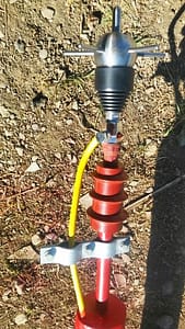 Instalando sistema de pararrayos