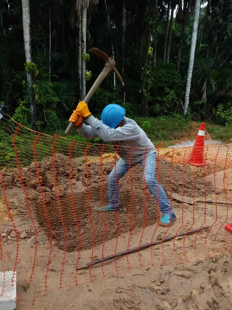 Trabajo de pozo a tierra